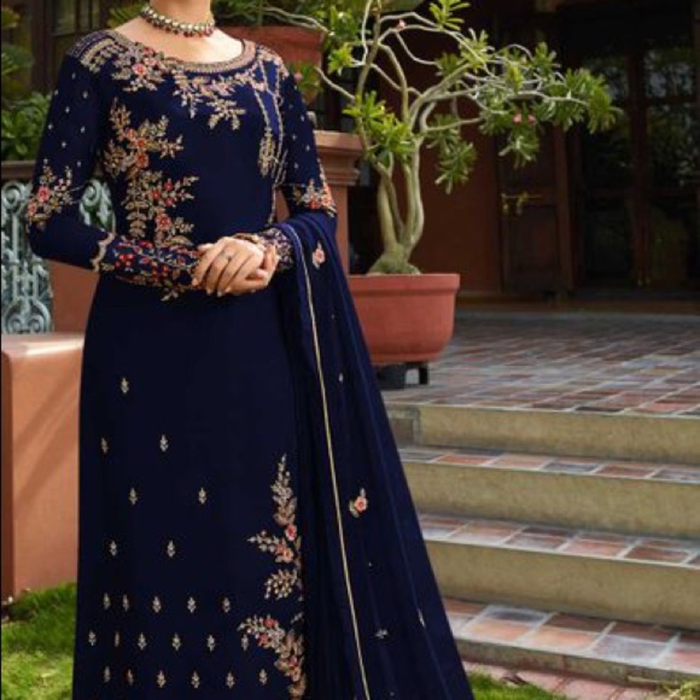 🆕 Navy Blue Embroidered Salwar Kameez (Traditional Indian Clothing)